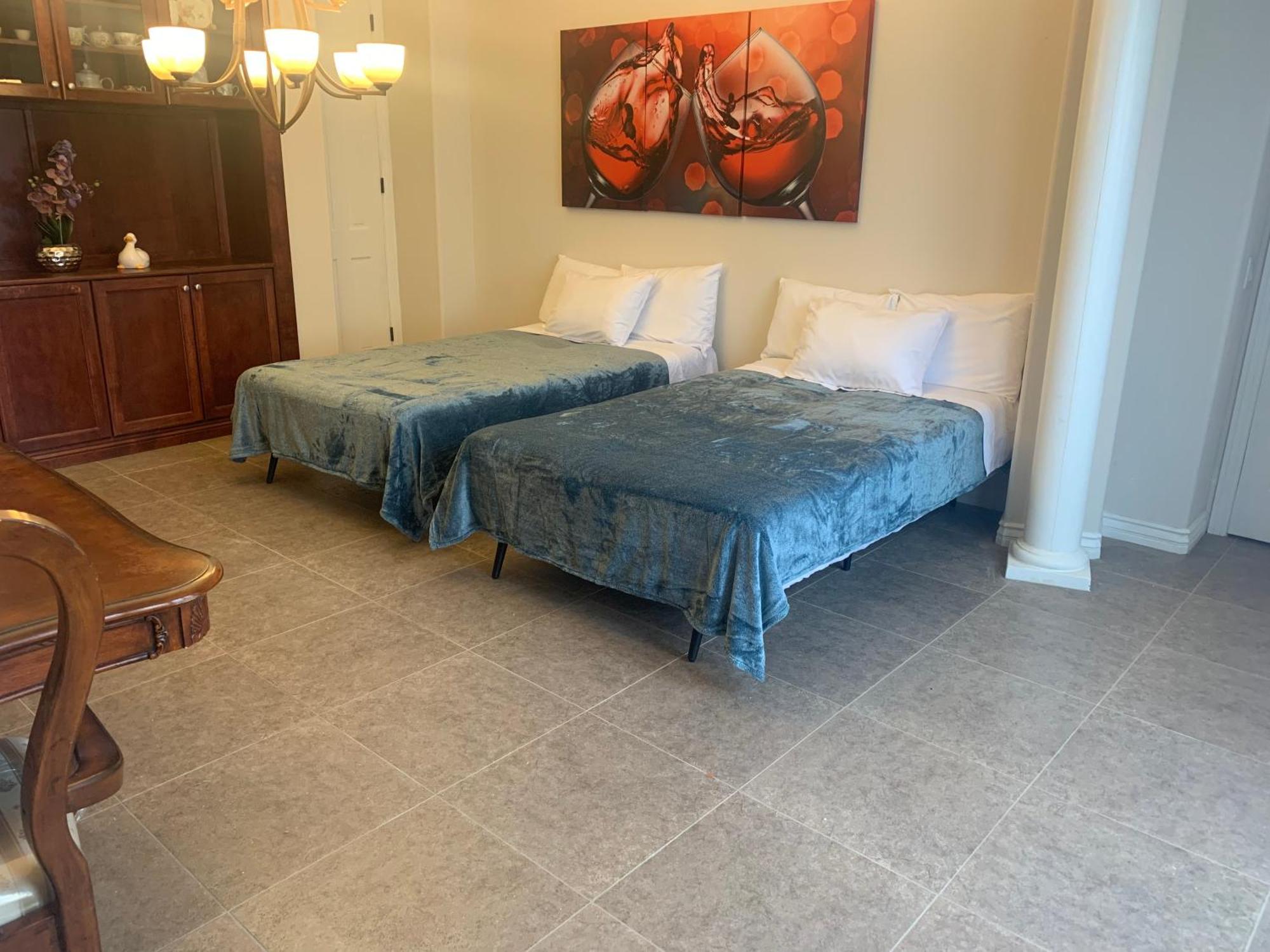Luxhome Suites N Villa Riverside Exterior foto
